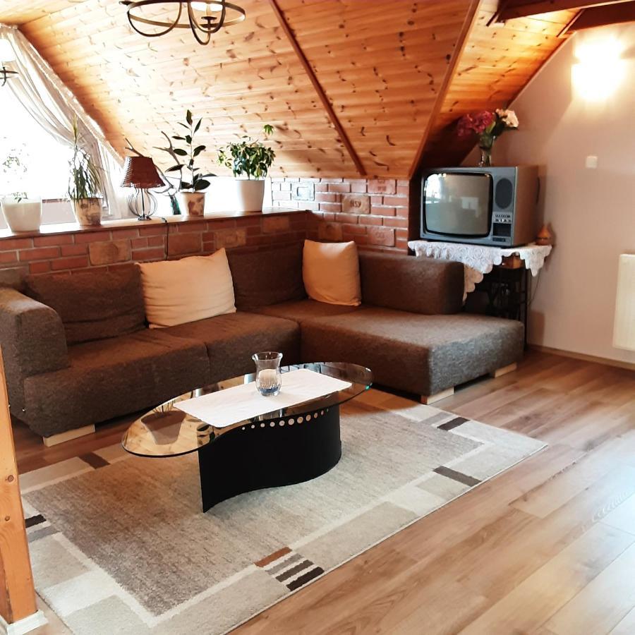 Jazmin Apartman Tihany Luaran gambar